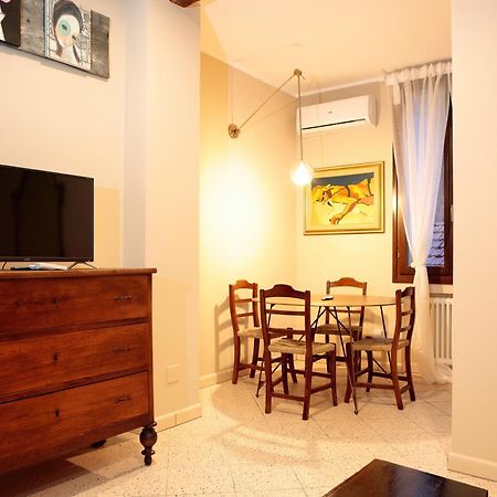 Saint Charles Apartment Bolonia Exterior foto